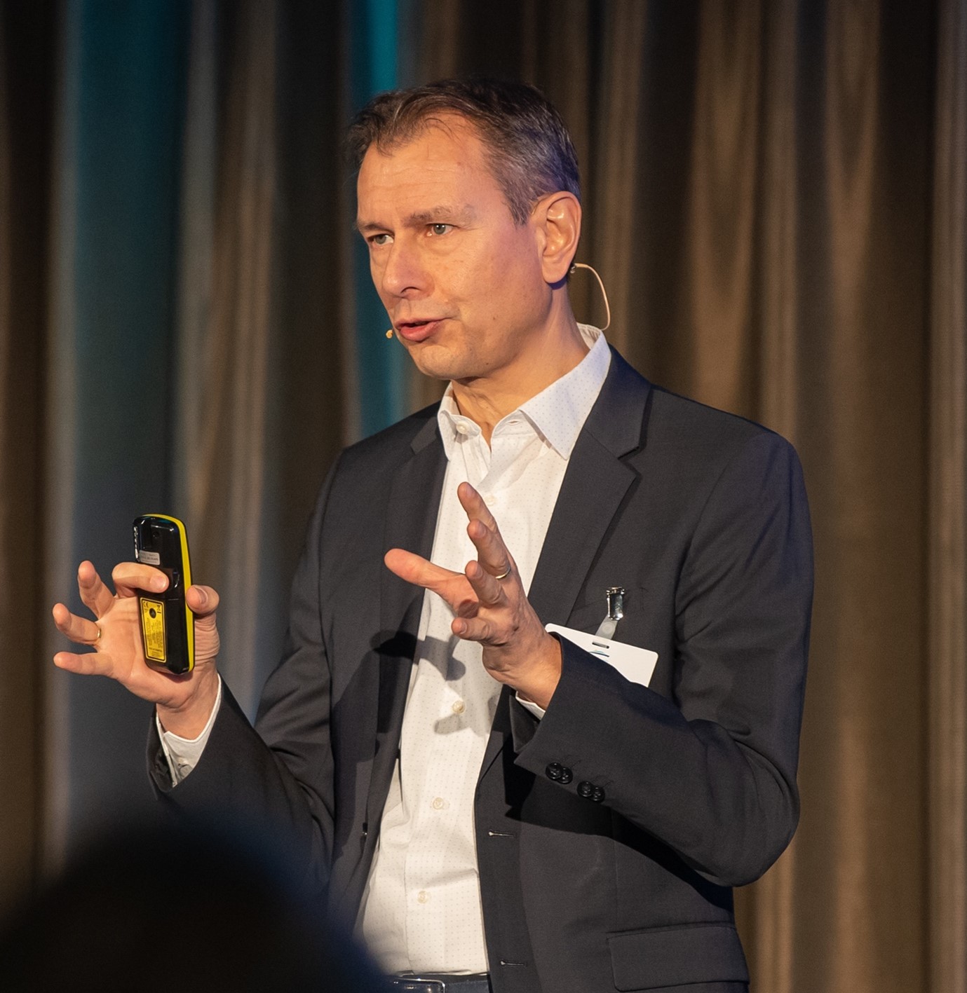 Richard Benjamin Photo