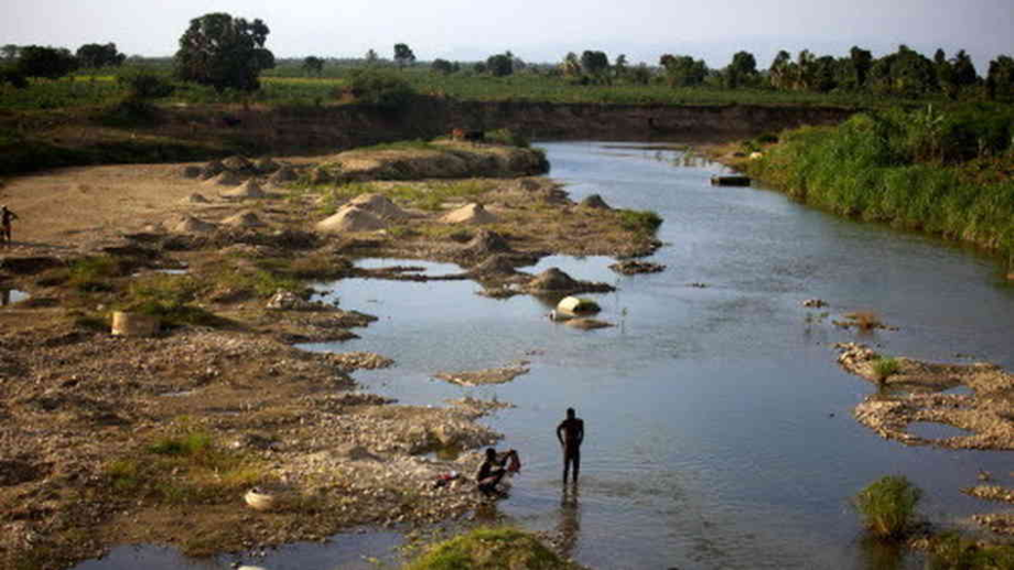 Artibonite River Daily Life